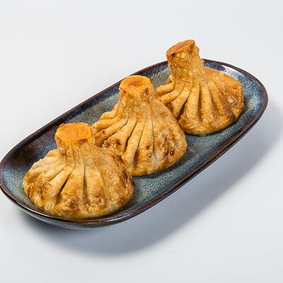 Хинкали жареные со свининой и говядиной в Лариса Ивановна по цене 490 ₽