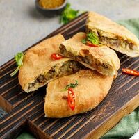 Пирог с бараниной и картофелем в Баклажан в ТЦ 