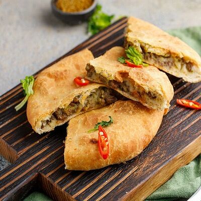 Пирог с бараниной и картофелем в Баклажан в ТЦ 