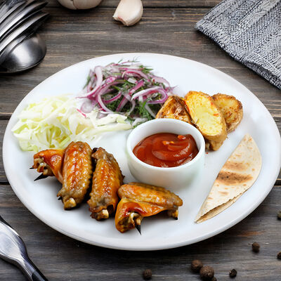 Шашлык из куриных крылышек в Метелица по цене 390 ₽