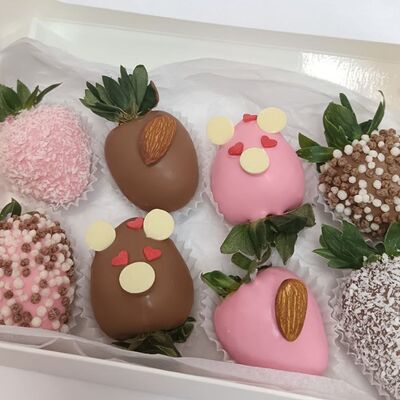 Набор из клубники в шоколаде в Yam Flowers по цене 2290 ₽