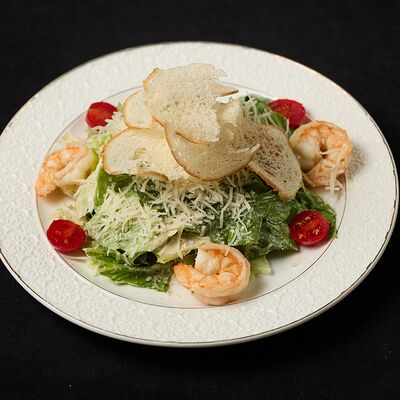 Цезарь с креветкамив Duran по цене 690 ₽