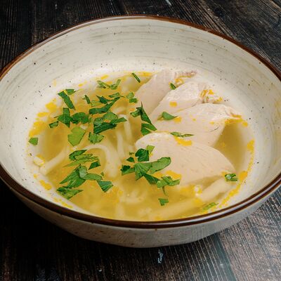 Лапша домашняя куриная в Вкус кафе по цене 247 ₽