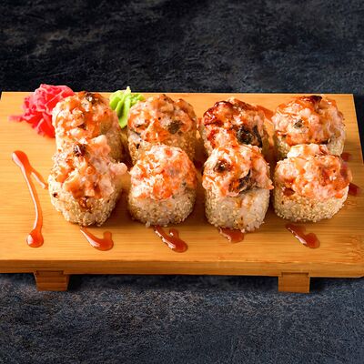 Запечённый ролл с креветкой и угрем в Вкусно Суши по цене 710