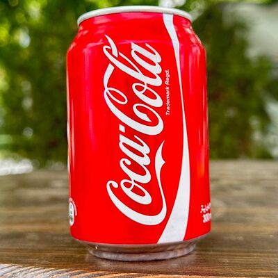 Coca-Cola в железной банке в Grand шаурма по цене 160 ₽