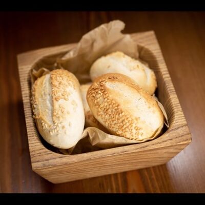 Булочка белая в Taka Bar & Grill по цене 45 ₽