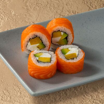 Филадельфия с авокадо и мангов ТОКИО-CITY по цене 510 ₽