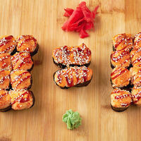 Сет Ассорти голд в Cуши 5+