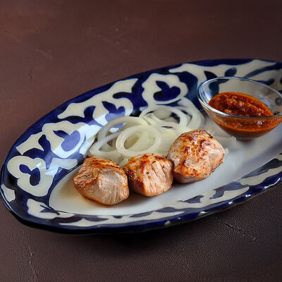 Шашлык из курицы в Чайхана по цене 650 ₽