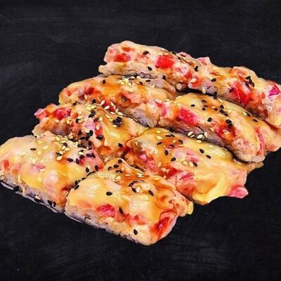 Суши пицца с крабом и терпугом в Кузьмичь по цене 380 ₽