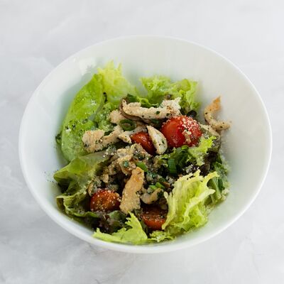 Салат с курицей и грибами в Паста-бар Хорошие руки по цене 680 ₽