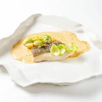 Запеченное филе черной трески с брюссельской капустой в Dodici Seafood