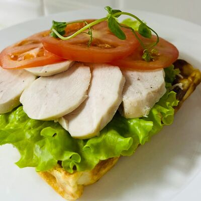 Картофельная вафля с курицей в Вкусный выбор по цене 750 ₽