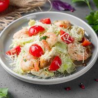 Цезарь с креветками в Шашлычная У Мангала