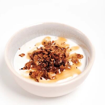 Йогурт греческий с гранолой в ОГОРОДБАР по цене 415 ₽