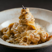 Паста с креветками в сливочно-томатном соусе в Shelby