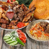 Логотип Чайхана Мадина