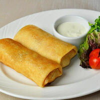 Блинчики с мясом и сметаной в Кафе Biscuit