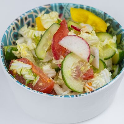 Салат из свежих овощей в Тарелка по цене 172 ₽