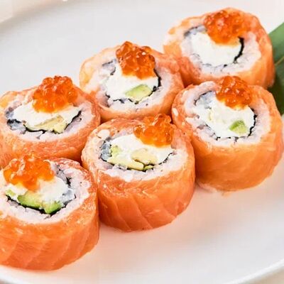 Филадельфия с красной икрой в AGATA по цене 1180 ₽