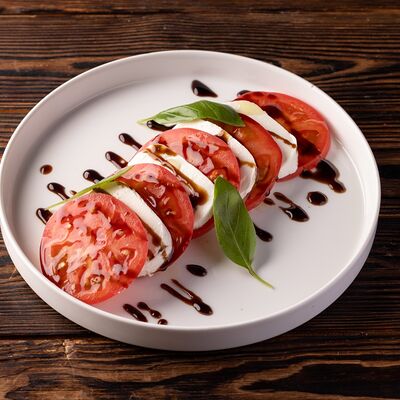 Капрезе в Luciano по цене 790 ₽