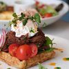 Картофельная вафля с томлёной говядиной и свекольно-фасолевым соте в ZAVTRAKI на Зыбицкой по цене 35