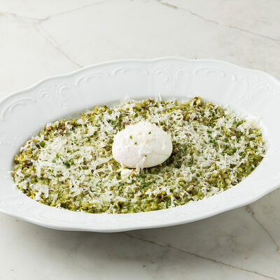 Гречневая каша со шпинатом, пармезаном и уткой конфи (победитель фестиваля BreakFest 2025) в Nomad по цене 760 ₽