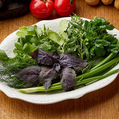 Тарелка свежей зелени в Шави ломи по цене 430 ₽