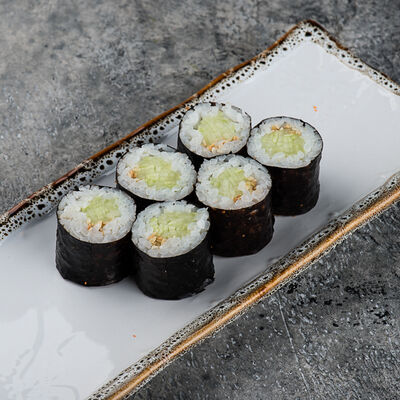 Ролл с огурцом в ЛарисуВаннуХочу по цене 150