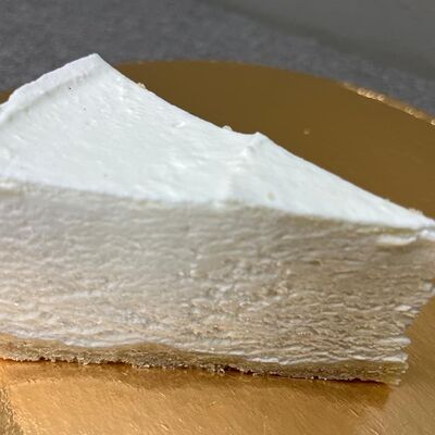 Чизкейк Бельгийский белыйв Сербия по цене 351 ₽