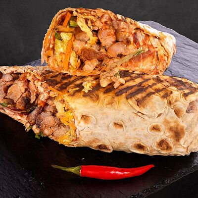 Шаурма с бараниной в Кухня Кавказа по цене 650 ₽