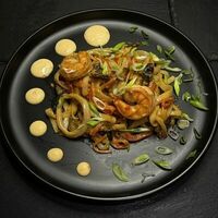 Wok с морепродуктами в Testoo