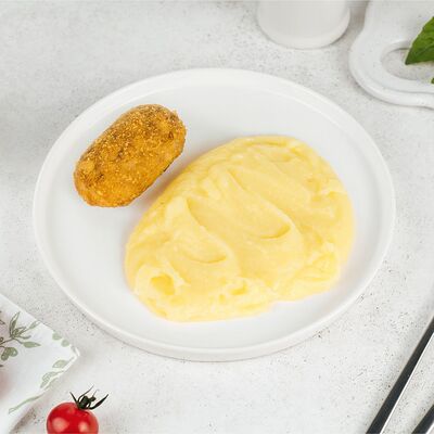 Картофельное пюре и зраза куриная с ветчиной и сыромв Простая еда по цене 339 ₽