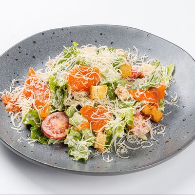Салат Цезарь с курицей в Khaan baikal по цене 530 ₽