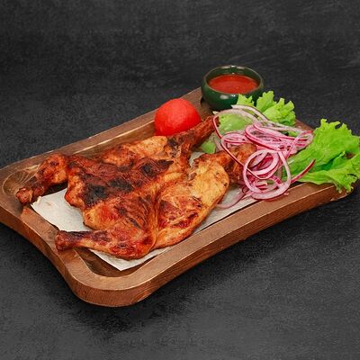 Цыпленок на мангале в Чайхана Восток № 1 по цене 770 ₽