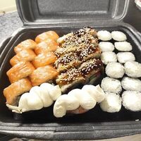 Сет Тофу в Sushi Vrn