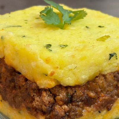 Фермерский пирог с мясом в Аджапури по цене 455 ₽