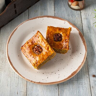 Пахлава в Плов House по цене 159 ₽