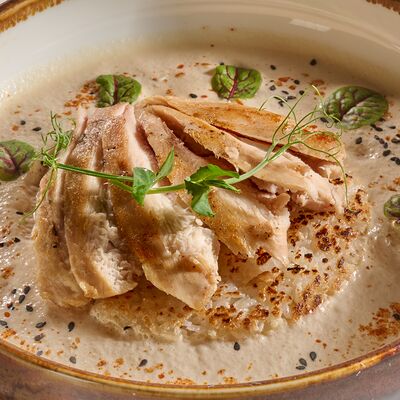 Цыпленок су-вид с рисомв Сакура по цене 639 ₽