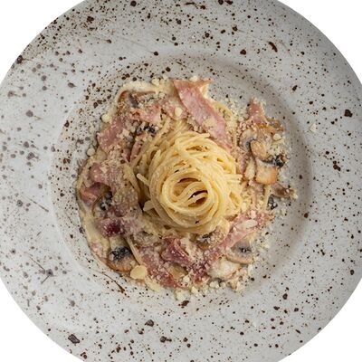 Паста с ветчиной и грибами в Cheese Knock по цене 500 ₽