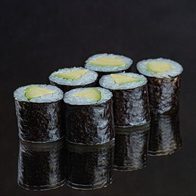 Авокадо маки в Васаби по цене 200 ₽