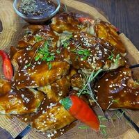 Куриные крылышки BBQ из смокера XXL в DROVA