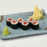 Роллы с тунцом в Кофемания Kinki