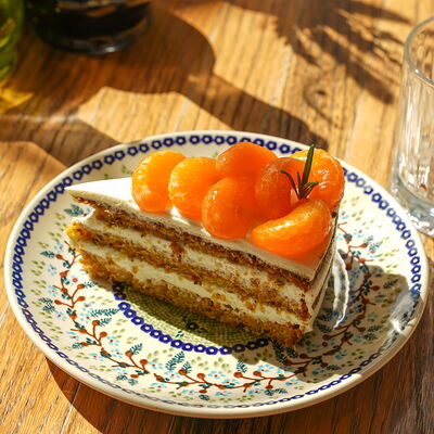 Морковно-маракуйевый торт с мандарином в Сыроварня по цене 620