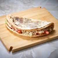Закрытая пицца в Doner Kebab