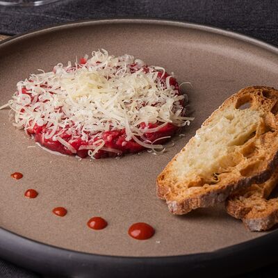 Тартар из телятины в Старый город по цене 850 ₽