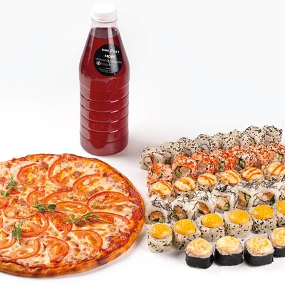 Сет Майский, пицца Маргарита и морс из смородины в SUSHIBOX по цене 2399