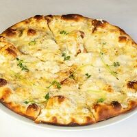 Пицца Четыре сыра в Friendly