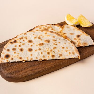 Ламаджо с говядиной и сыром в Mouflon по цене 790 ₽