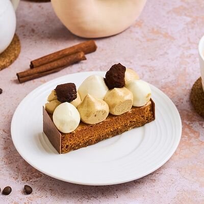 Пирожное Арабика в De Paris БИСТРО по цене 490 ₽